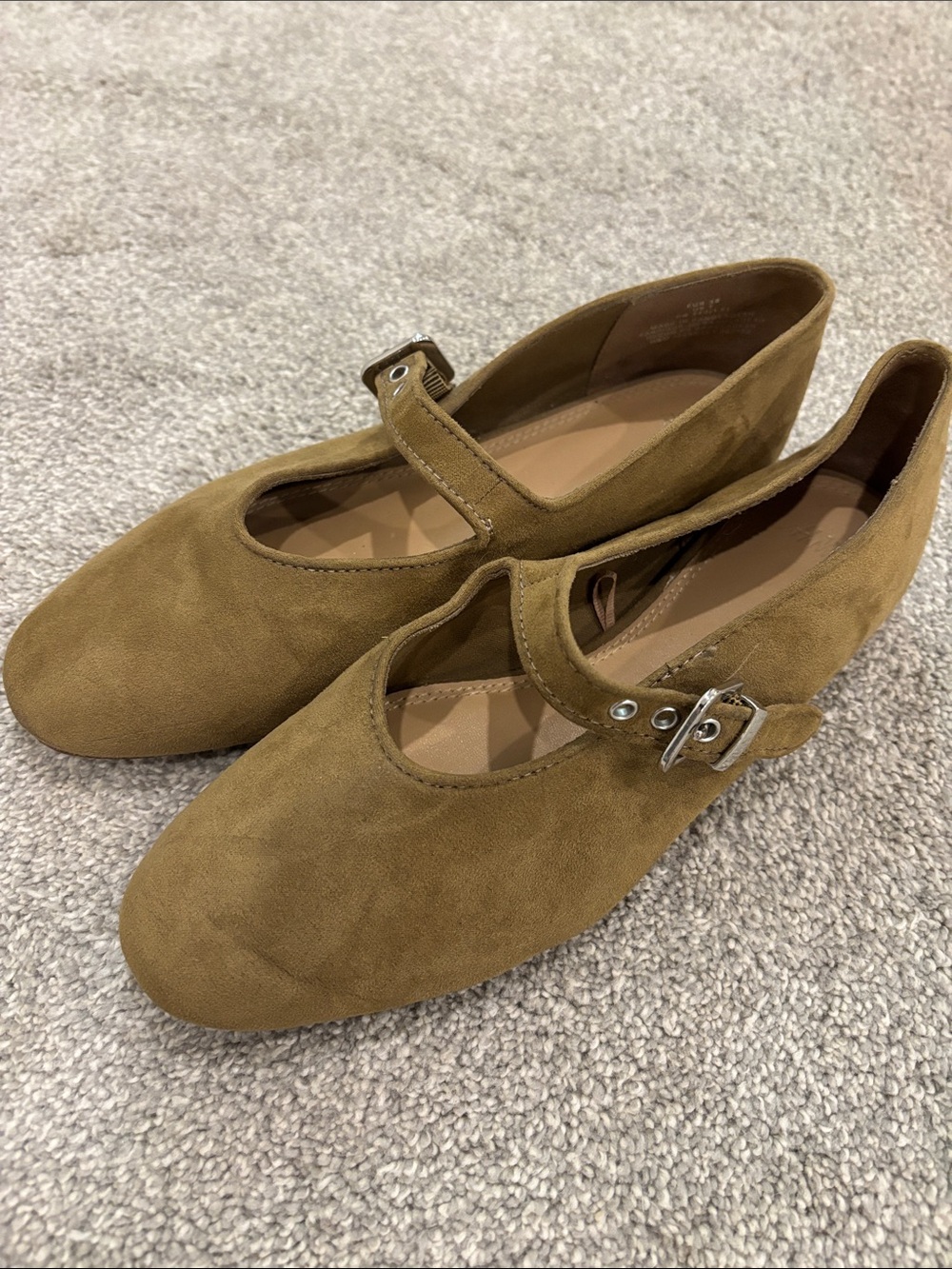 H&M Women Mary Jane Flats in Olive Brown